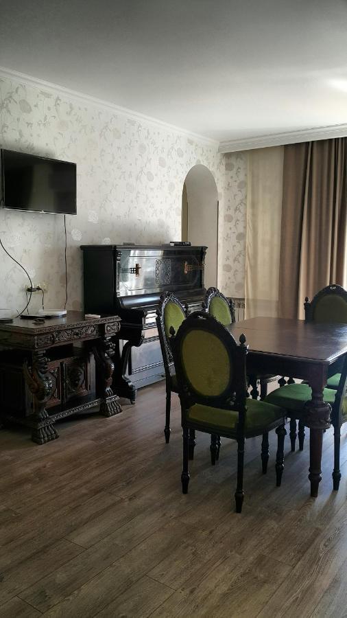 Your Home In Tbilisi Bagian luar foto