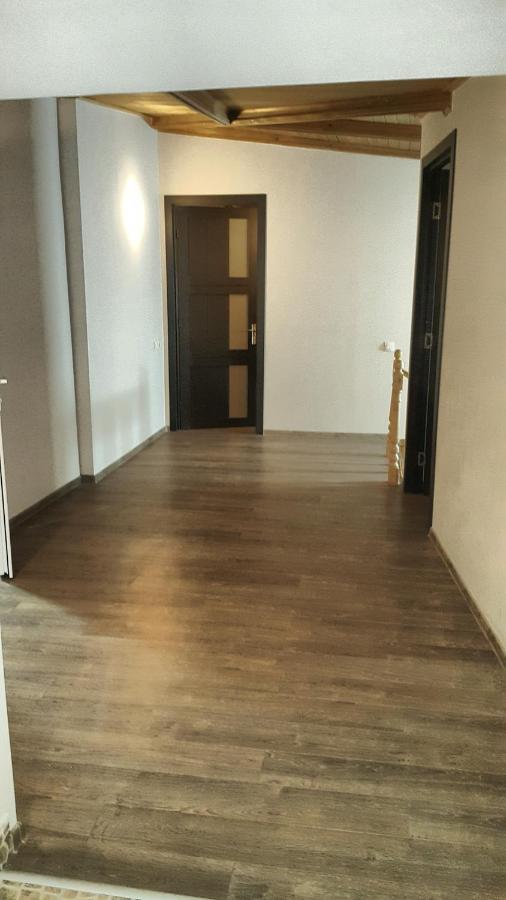 Your Home In Tbilisi Bagian luar foto