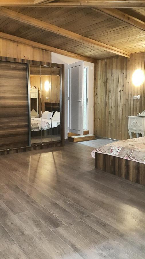 Your Home In Tbilisi Bagian luar foto