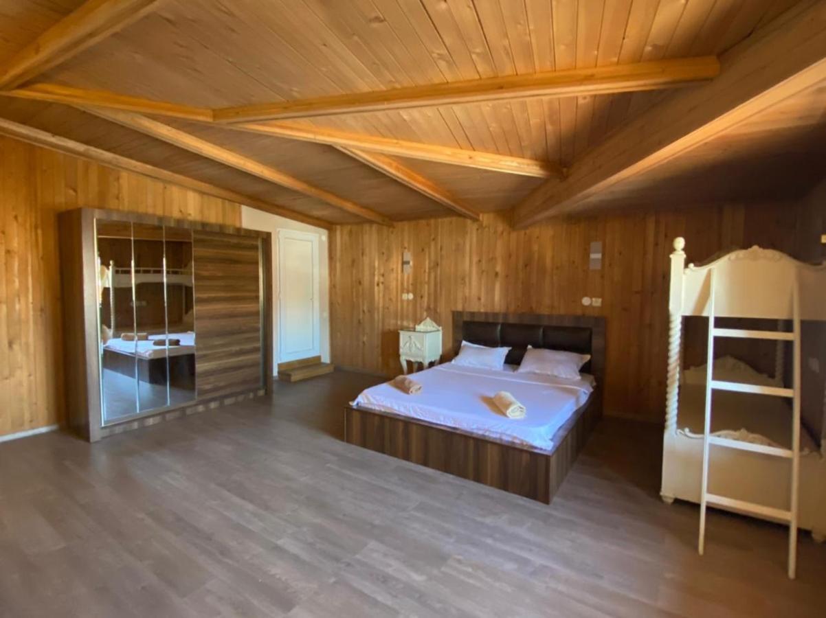 Your Home In Tbilisi Bagian luar foto