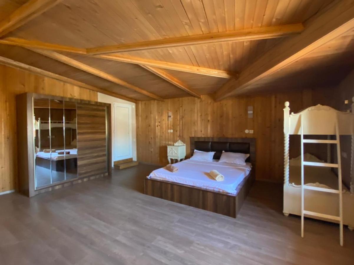 Your Home In Tbilisi Bagian luar foto