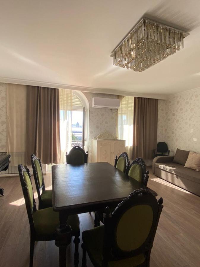 Your Home In Tbilisi Bagian luar foto