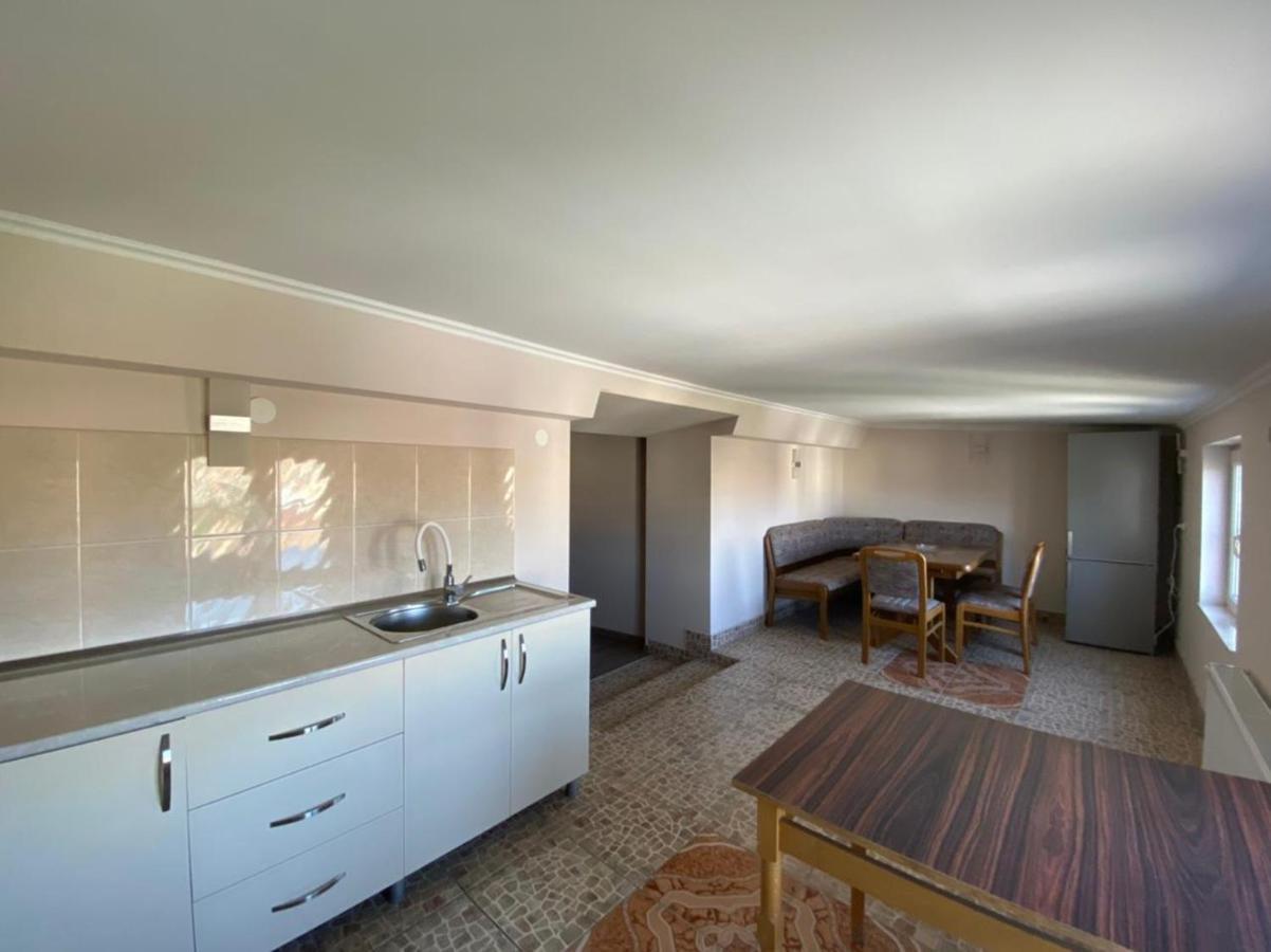Your Home In Tbilisi Bagian luar foto